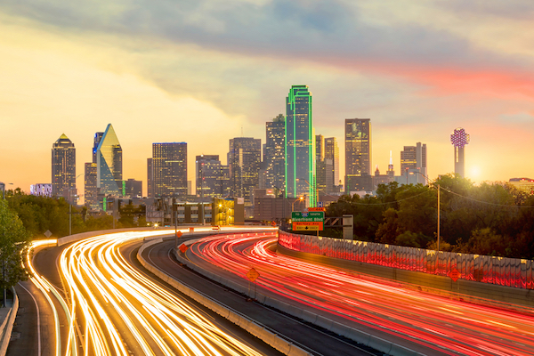 long exposure photo of Dallas traffic for local business resources