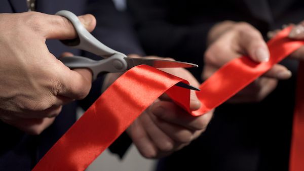 small business chamber of commerce ribbon cutting